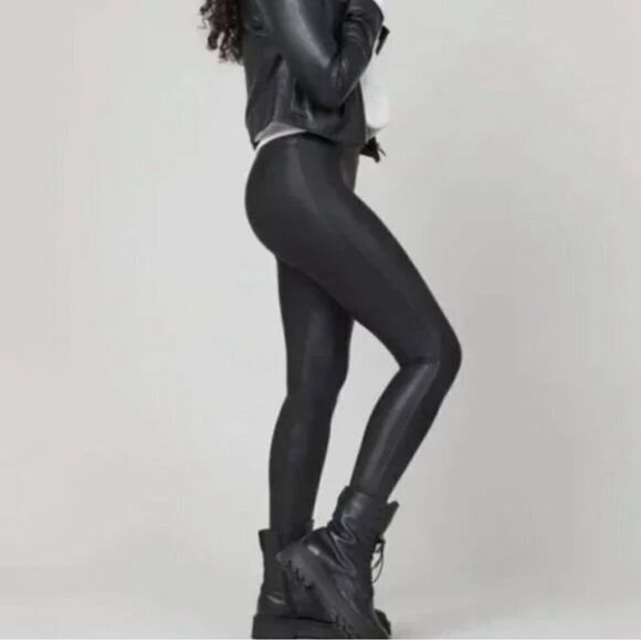 Spanx faux leather leggings black size xs tall - Picture 1 of 15